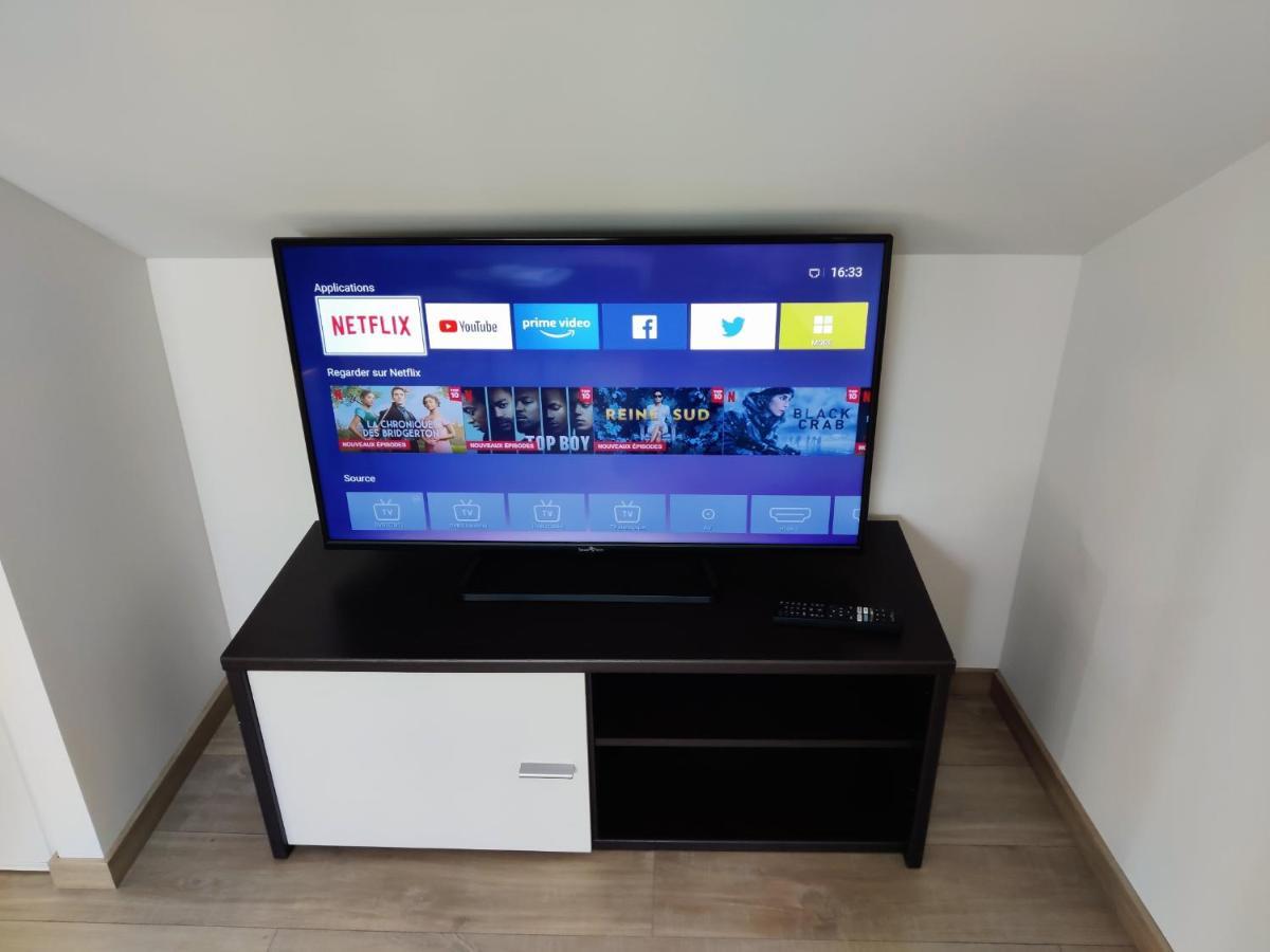 Appartement T3 "Yuca" Hyper Centre D'Ernee Luaran gambar